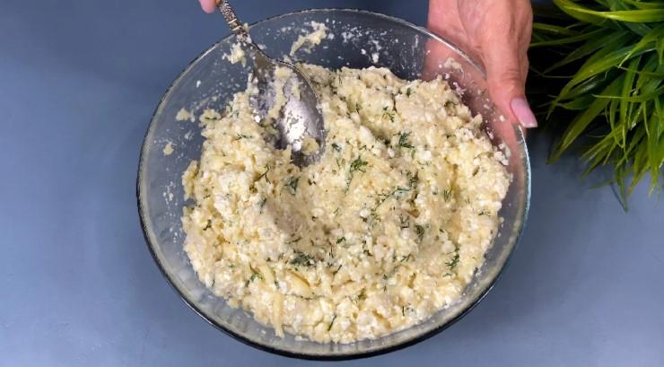 Готую дітям на сніданок сирний пиріг