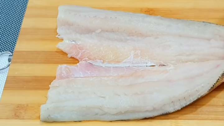 Від такої рибки неможливо відірватися. Просто, швидко, дуже смачно