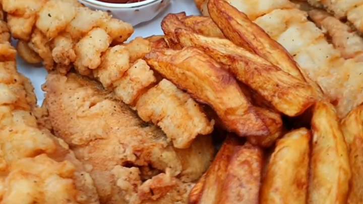 Від такої рибки неможливо відірватися. Просто, швидко, дуже смачно