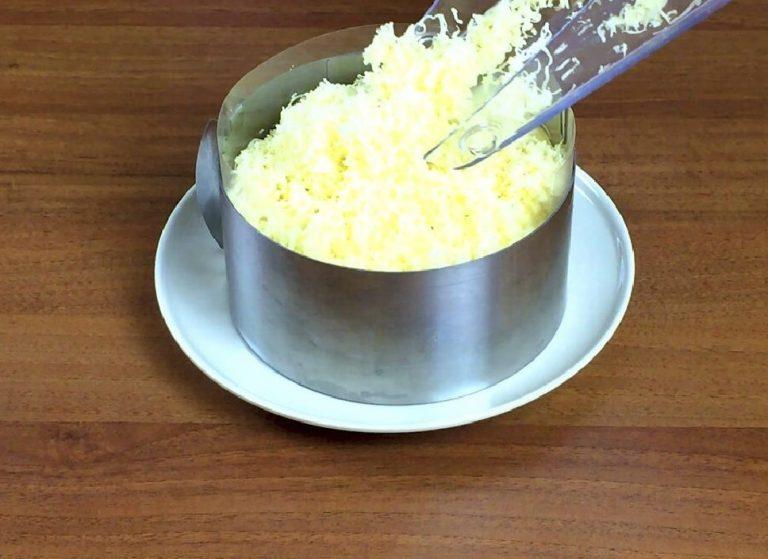 Салат з морквою по-корейськи та куркою на Новий рік