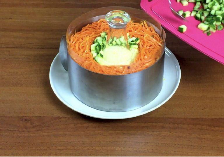 Салат з морквою по-корейськи та куркою на Новий рік
