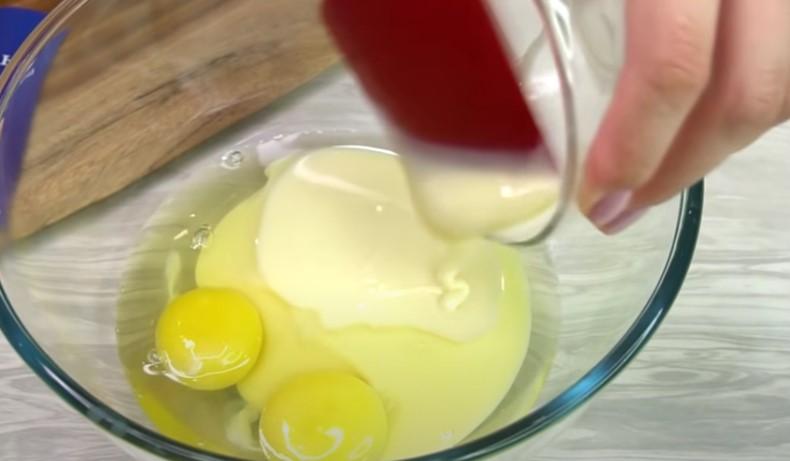 Як легко приготувати пишні домашні пончики. Потрібно лише 15 хвилин