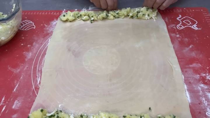 Сусідка поділилася простим, і дуже смачним рецептом. Замість пиріжків та пирогів