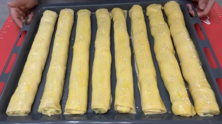 Сусідка поділилася простим, і дуже смачним рецептом. Замість пиріжків та пирогів