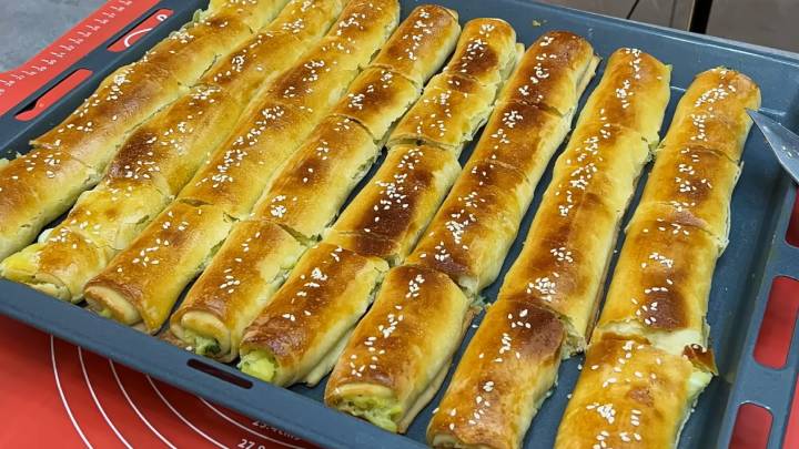 Сусідка поділилася простим, і дуже смачним рецептом. Замість пиріжків та пирогів