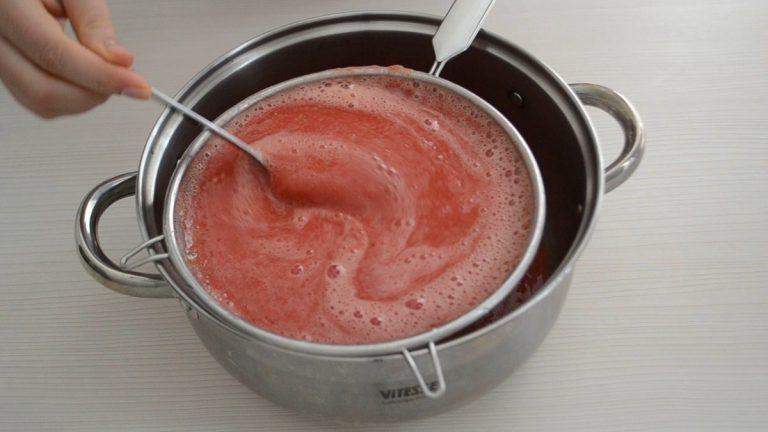 Густий томатний соус до спагеті на зиму: дуже смачний, ароматний