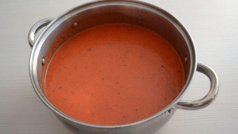 Густий томатний соус до спагеті на зиму: дуже смачний, ароматний