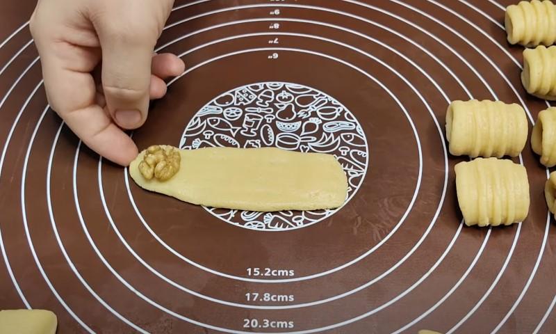 Горіхове печиво до чаю. Найпростіший рецепт до чаю