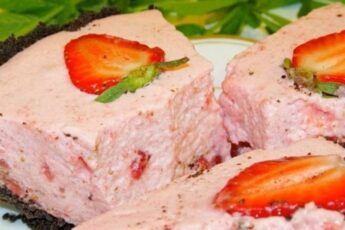 Десерт із полуниці без випічки