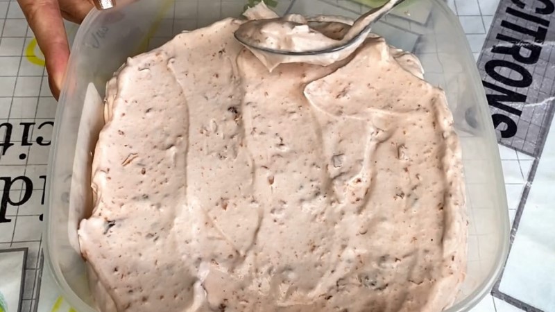 Домашнє морозиво з 2 інгредієнтів - без згущеного молока і яєць