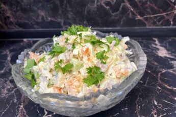 Дуже смачний салат з оселедцем