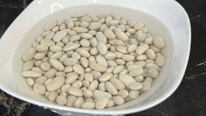 Замочена фасоля