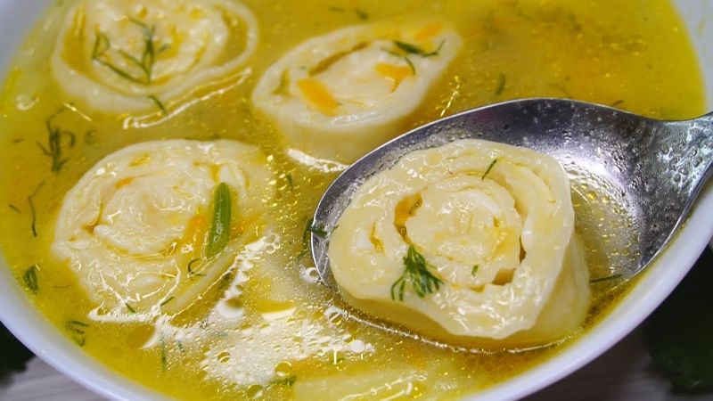 Суп з галушками