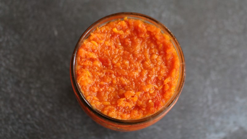 Овочева ікра з моркви та помідорів на зиму