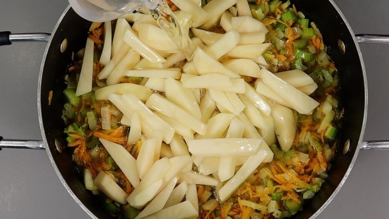 Щоосені готую гарбузовий суп - зовсім нескладно, а смачно і корисно