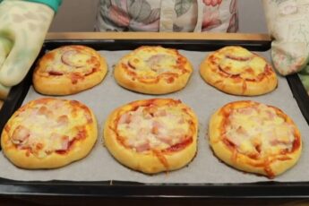 Приготування міні піци