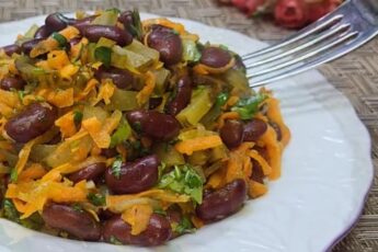 Салат з квасолею