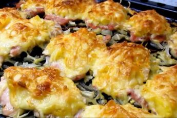 Запікаємо м'ясо з ананасами