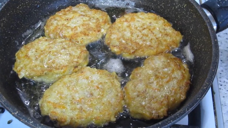 Вони дуже соковиті. Смачні капустяники, так і записала у блокноті