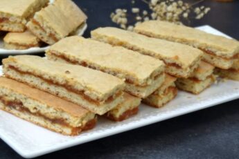 Пиріг з варенням