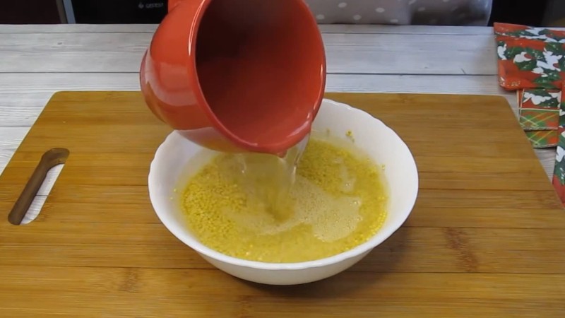 Коли готую цей суп - усі просять добавки: простий куліш із незвичною заправкою