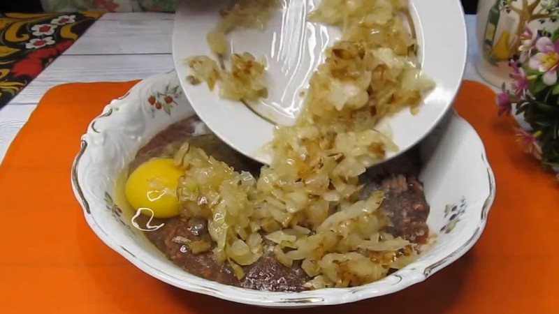 Як приготувати печінкові котлети. Навіть тим, хто не любить печінку, вони сподобаються